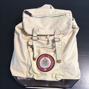 Universal parks, Harry Potter Hogwarts railways backpack NWT